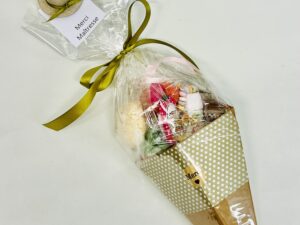 Grand cornet de confiseries « Merci Maîtresse »
